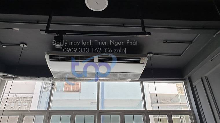 May-lanh-ap-tran-xuat-xu-Thai-Lan-Daikin 1 .jpg