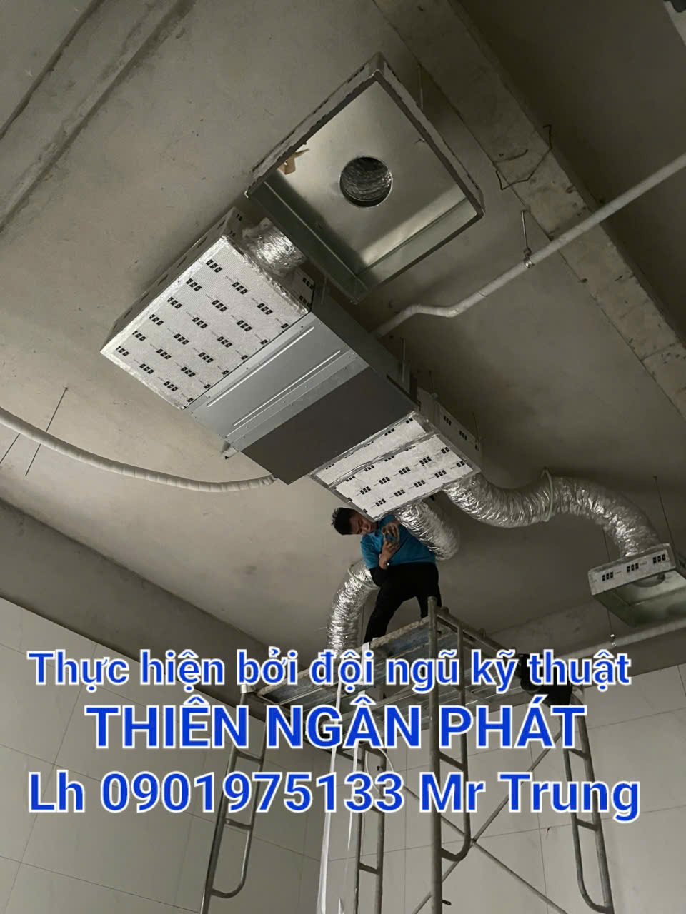 ky-thuat-vien-thuc-hien-viec-lap-dat-may-lanh.jpg